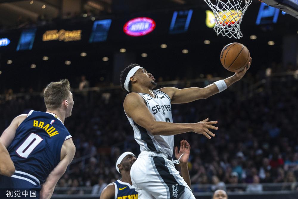 随着赛季的 随着赛季的