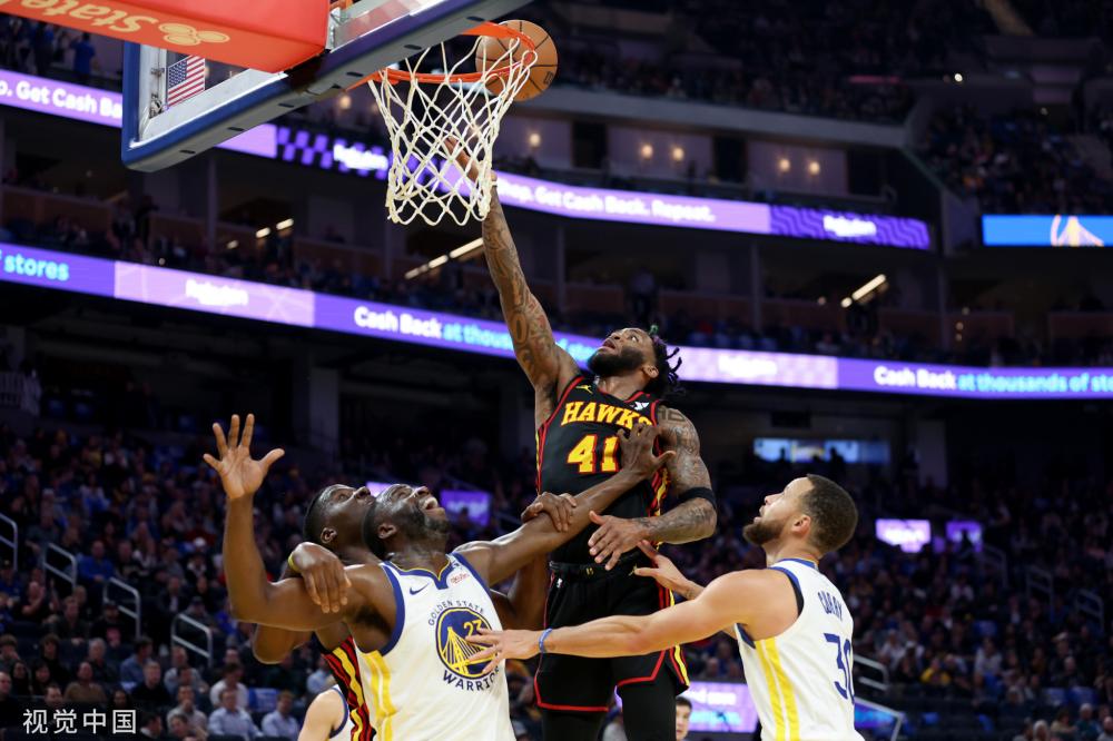 进攻时更为 进攻时更为